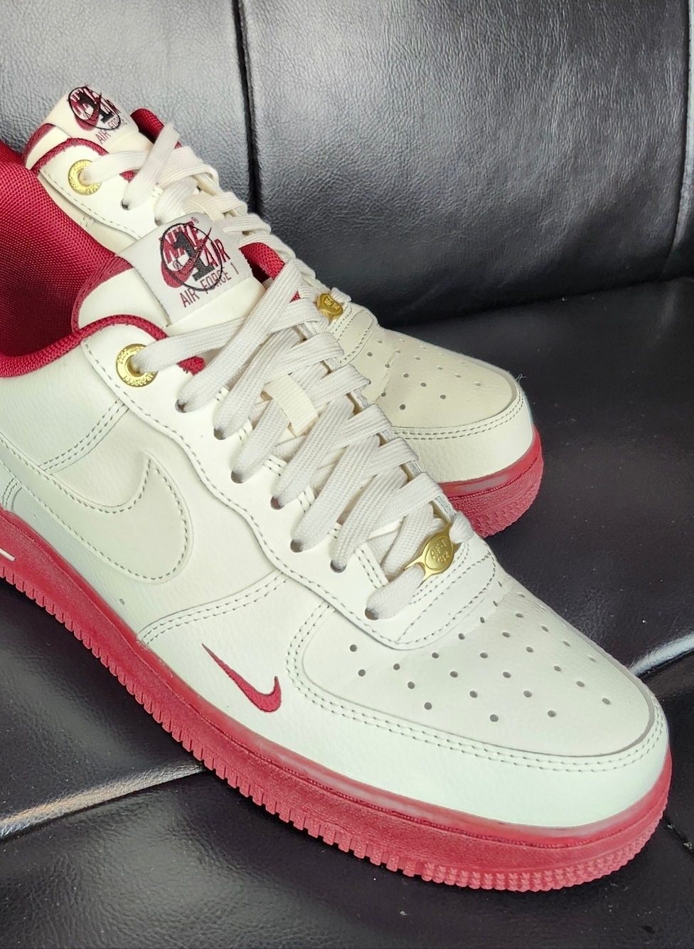 Nike Air Force 1 Low - Cream and Tan